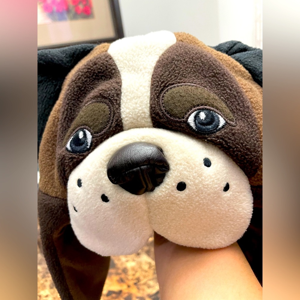 Gap dog toque